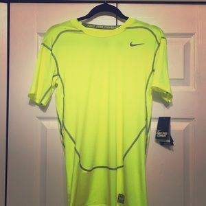 Nike Pro-Combat Dry fit (NEVER WORN)